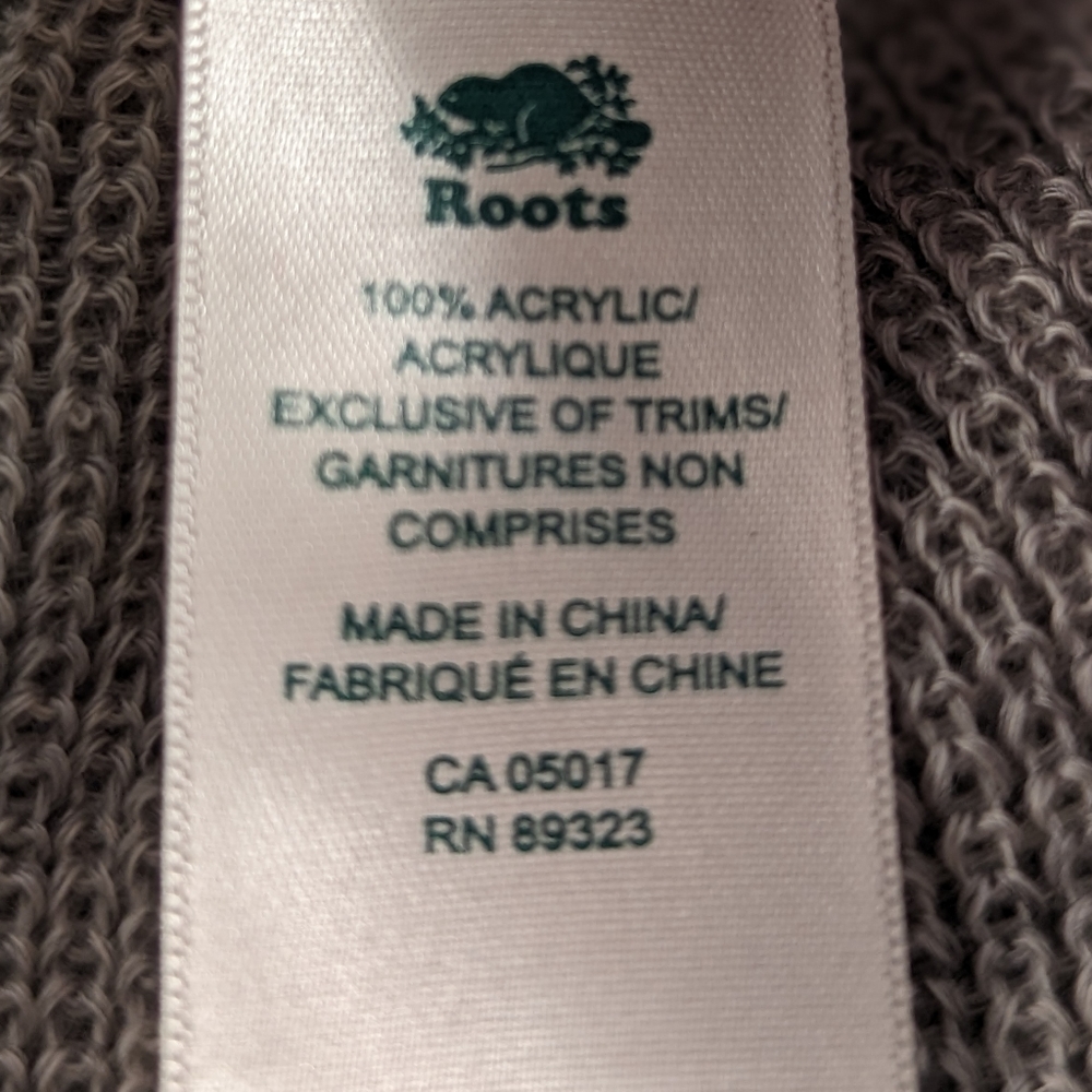 Roots Toque - Picture 8 of 8